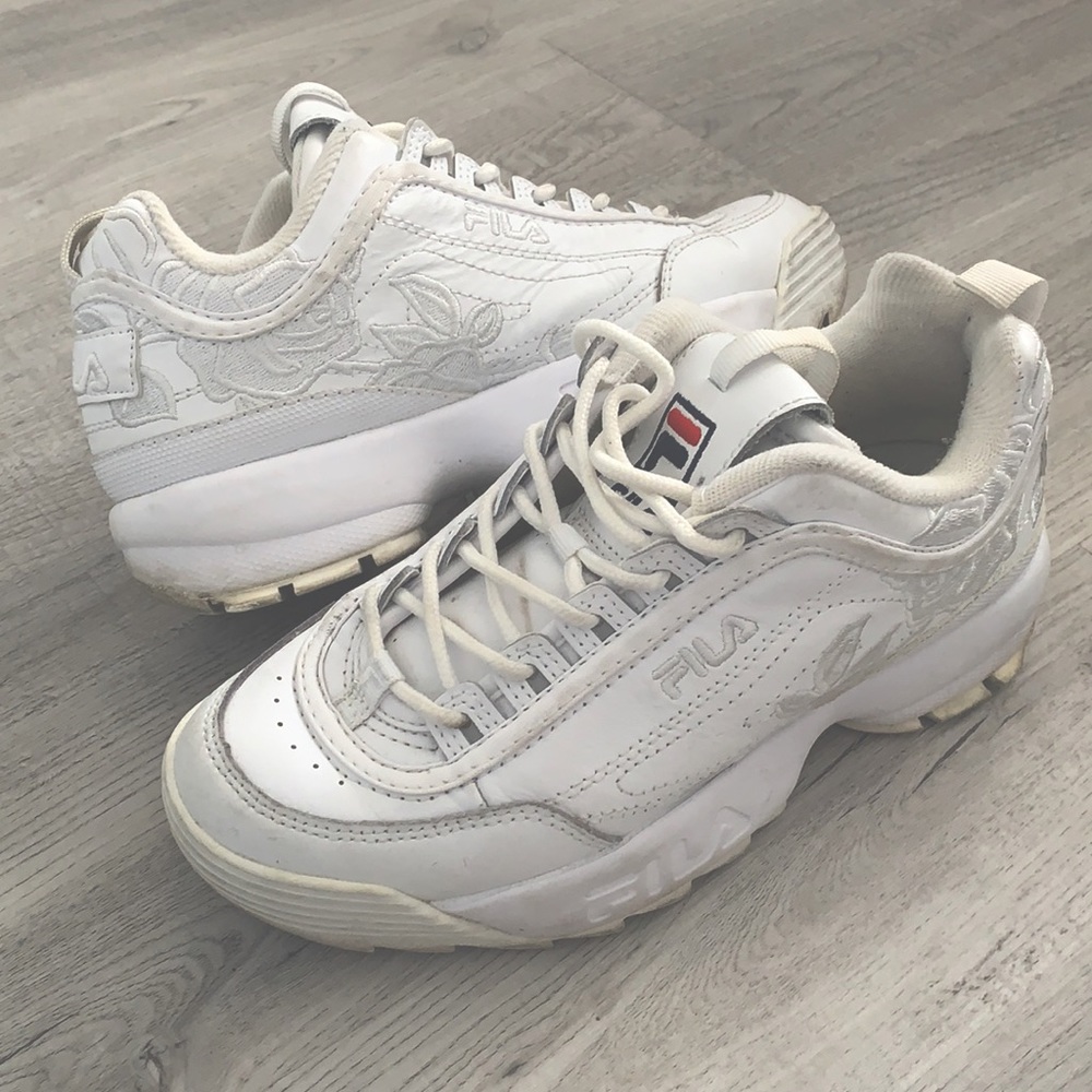 Fila with flower pattern